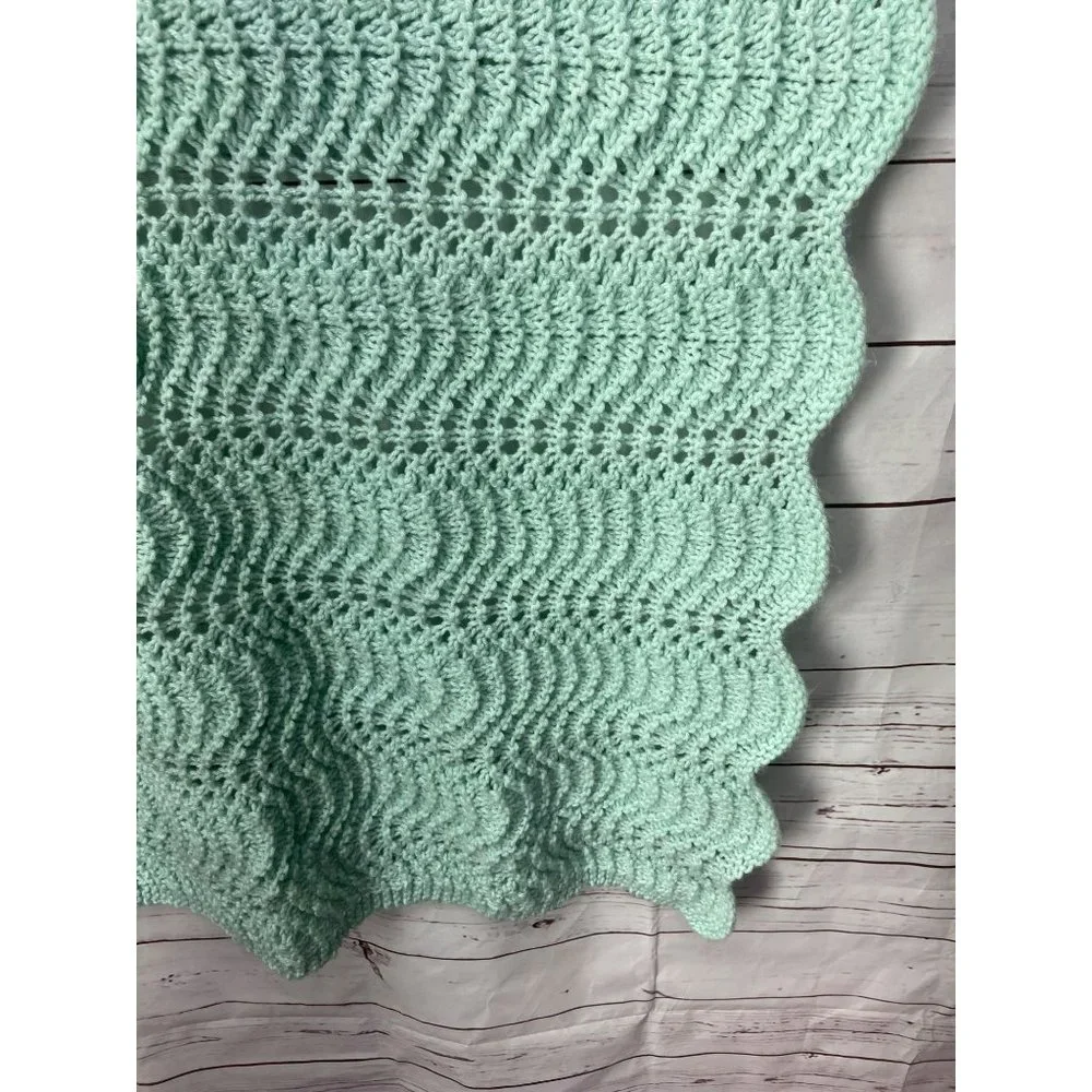 Handmade Crochet Baby Blanket Mint Green Scalloped Wave Pattern 35x35 Square